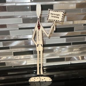 My Dysfunctional Family Silvestri Metal Statue